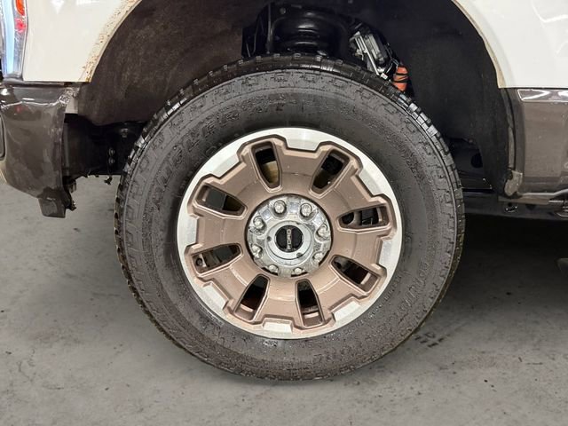 Certified 2025 Ford F350 King Ranch w/ FX4 Off-Road Package AWD/4WD image 14