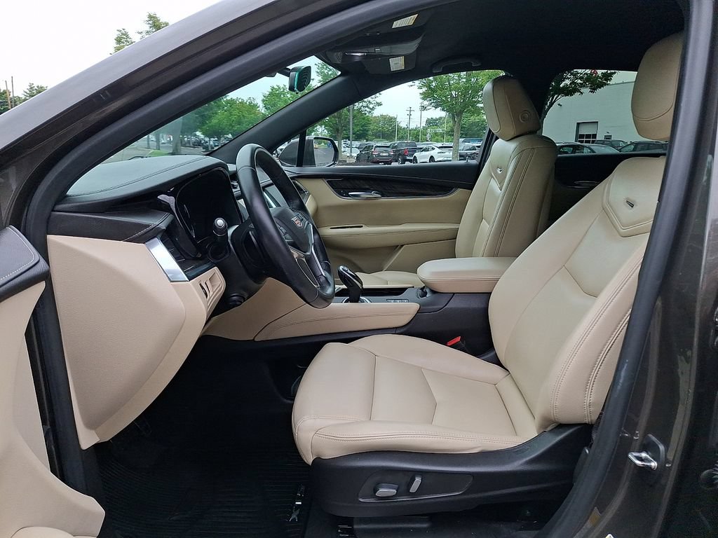 Used 2019 Cadillac XT5 AWD image 15