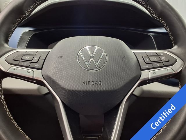 Used 2023 Volkswagen Taos SE w/ Panoramic Sunroof Package AWD/4WD image 16