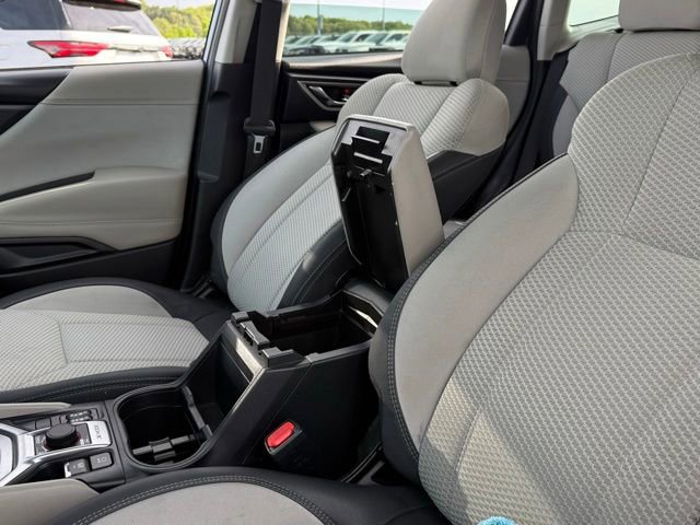 Used 2022 Subaru Forester Premium AWD/4WD image 27