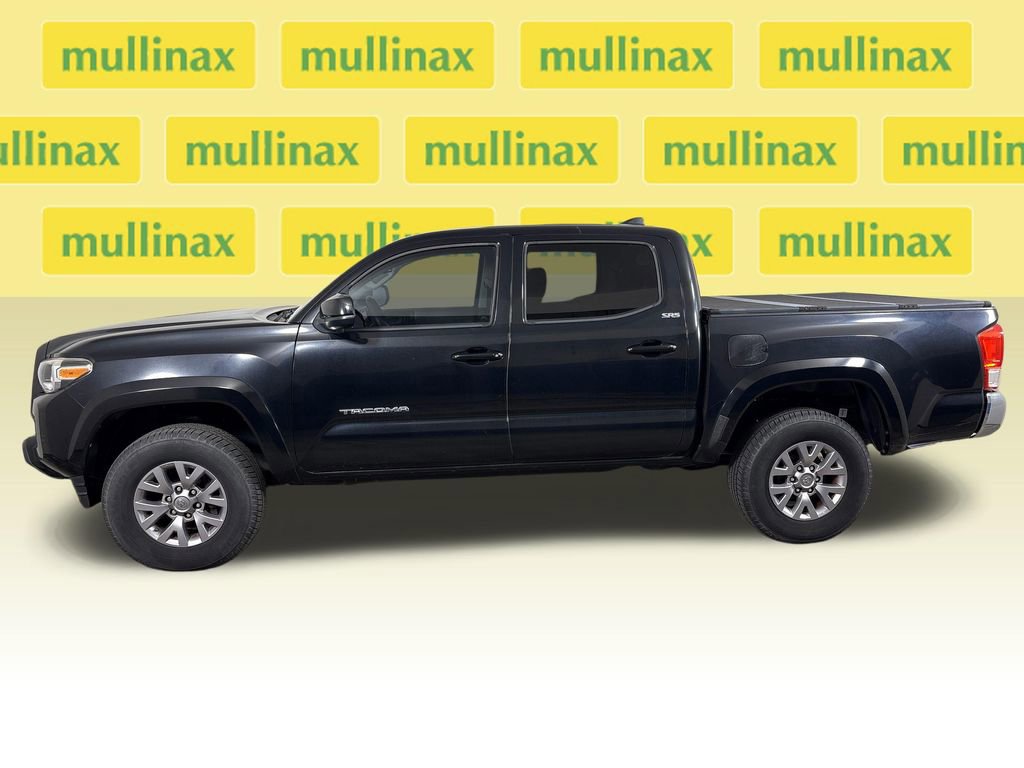Used 2017 Toyota Tacoma SR5 w/ Tow Package image 2