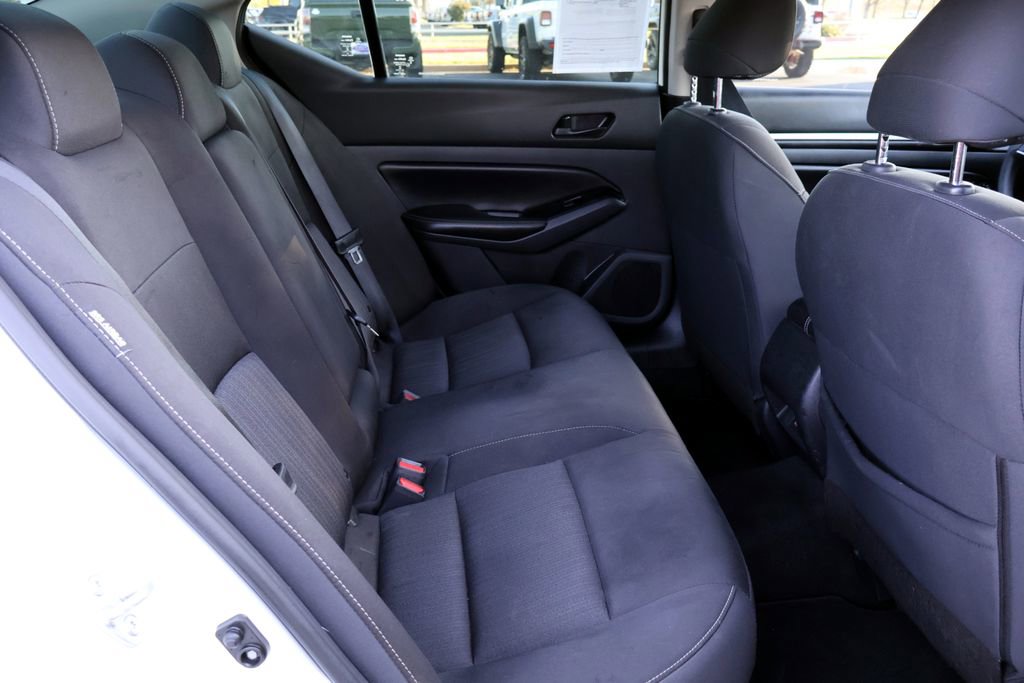 Used 2023 Nissan Altima 2.5 SV FWD image 20