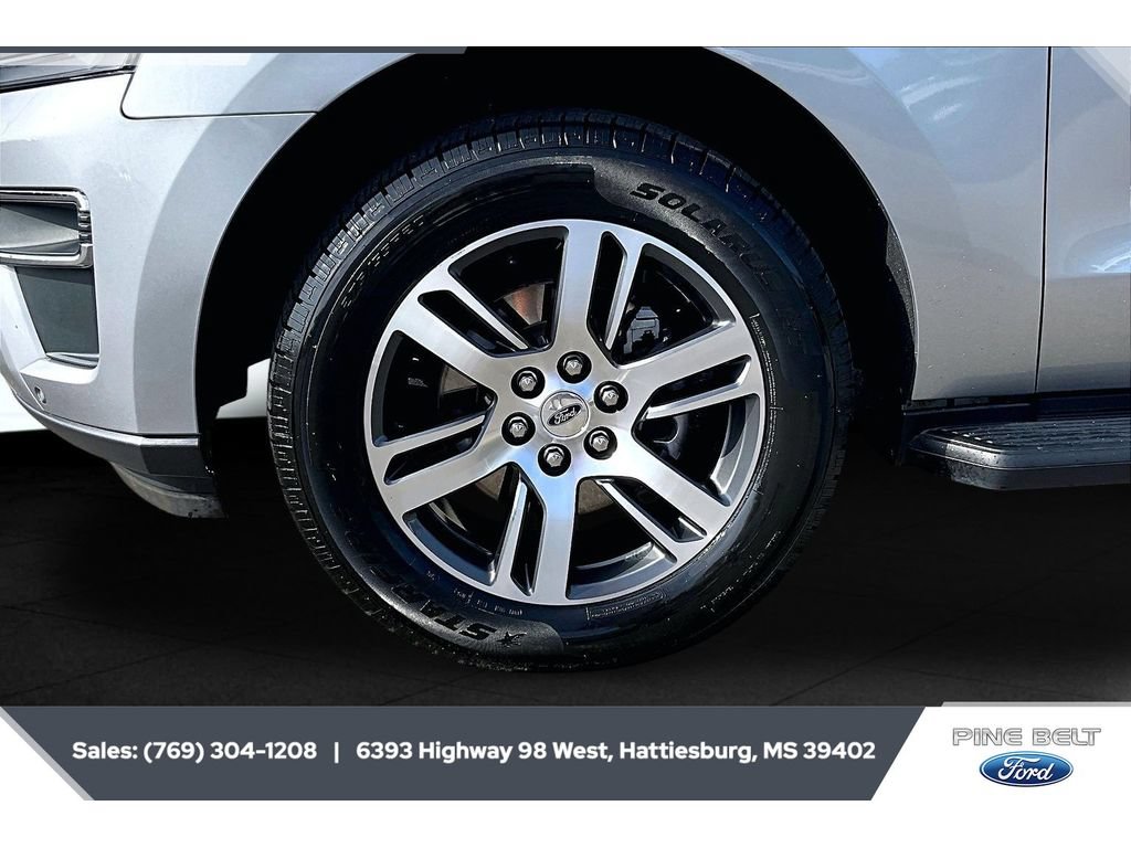 Certified 2024 Ford Expedition Limited RWD image 7