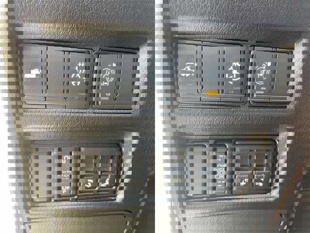 Used 2024 INFINITI QX80 Sensory image 18