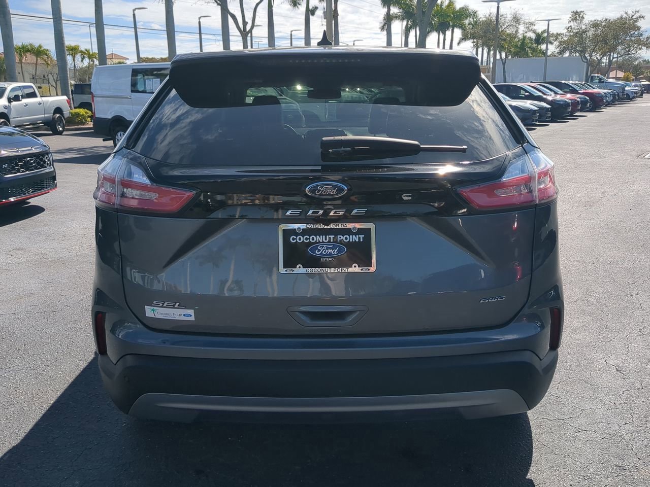 Certified 2024 Ford Edge SEL image 4