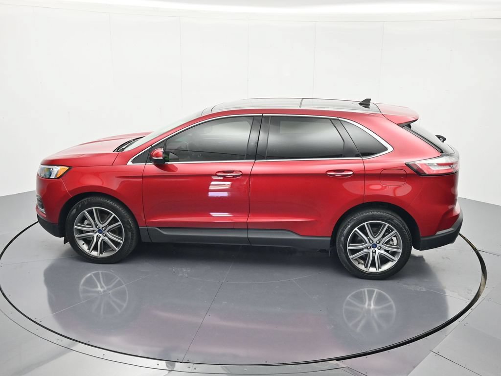 Certified 2022 Ford Edge Titanium AWD/4WD image 36