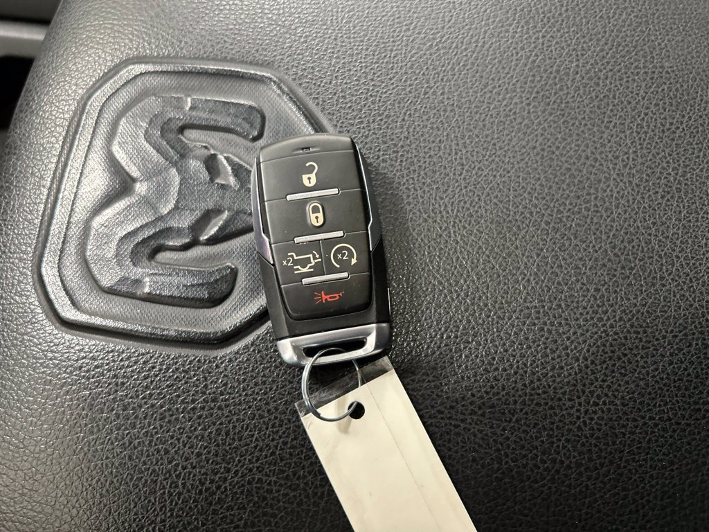 Used 2019 RAM 1500 Laramie AWD/4WD image 24