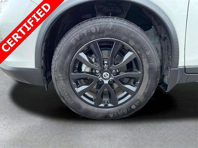 Used 2020 Nissan Rogue SV image 28