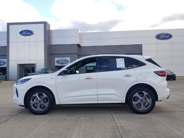 Certified 2023 Ford Escape ST-Line w/ Tech Pack #1 AWD/4WD image 6
