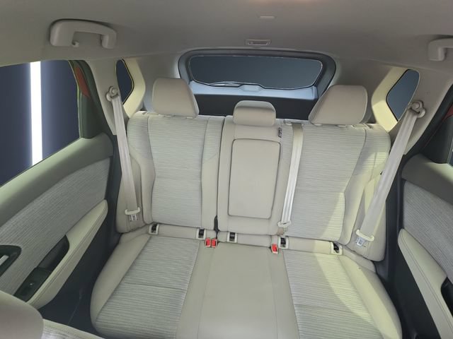 Used 2023 Nissan Rogue SV AWD/4WD image 13