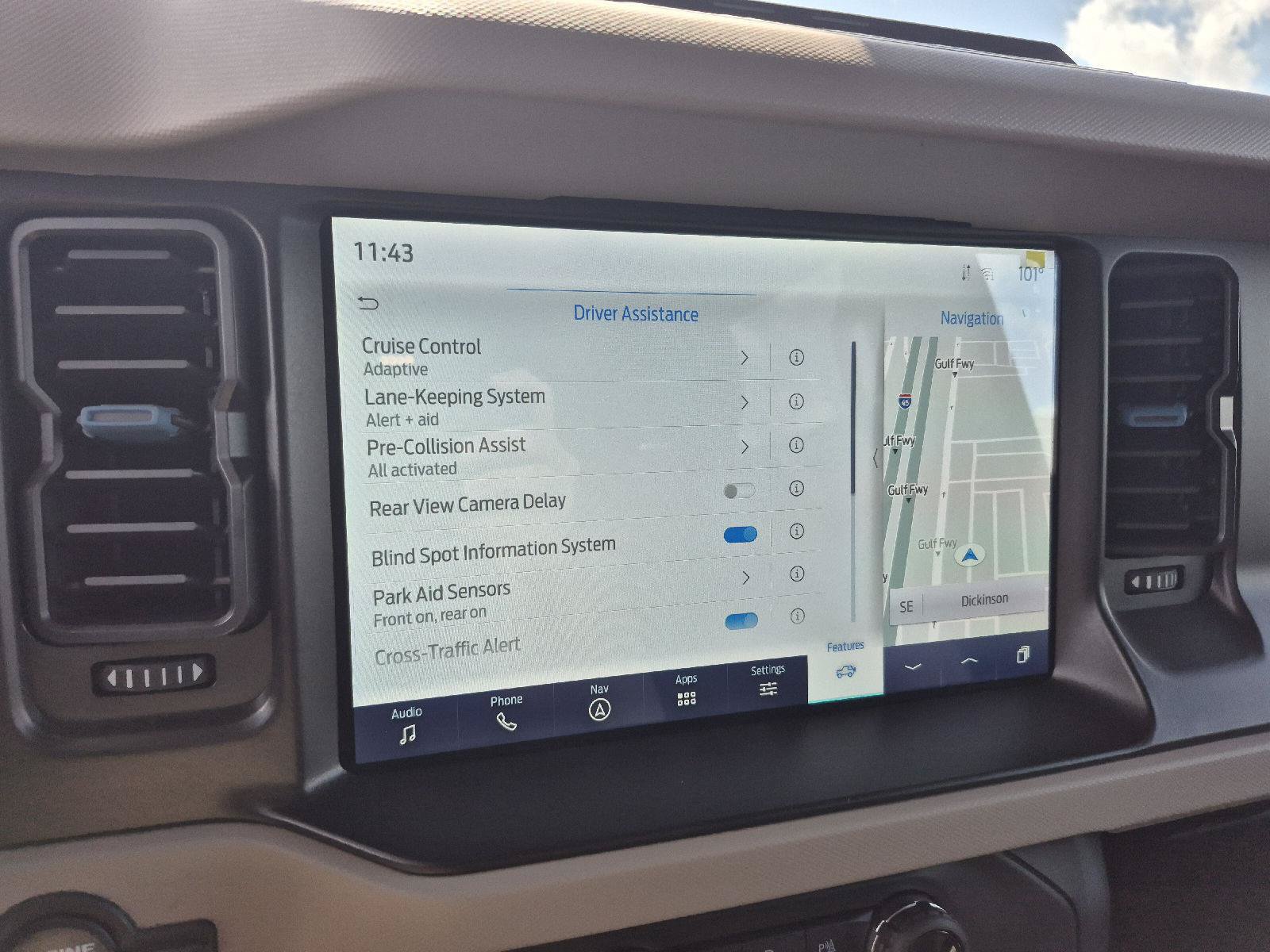 Certified 2023 Ford Bronco Wildtrak AWD/4WD image 3