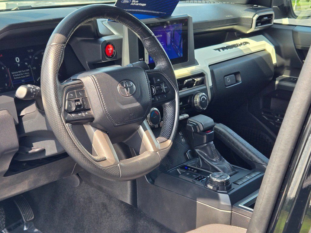 Used 2024 Toyota Tacoma TRD Off-Road AWD/4WD image 23