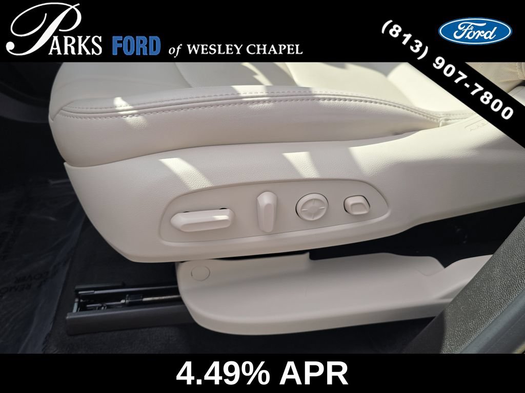 Used 2023 Buick Enclave Premium w/ Experience Buick Package AWD/4WD image 21