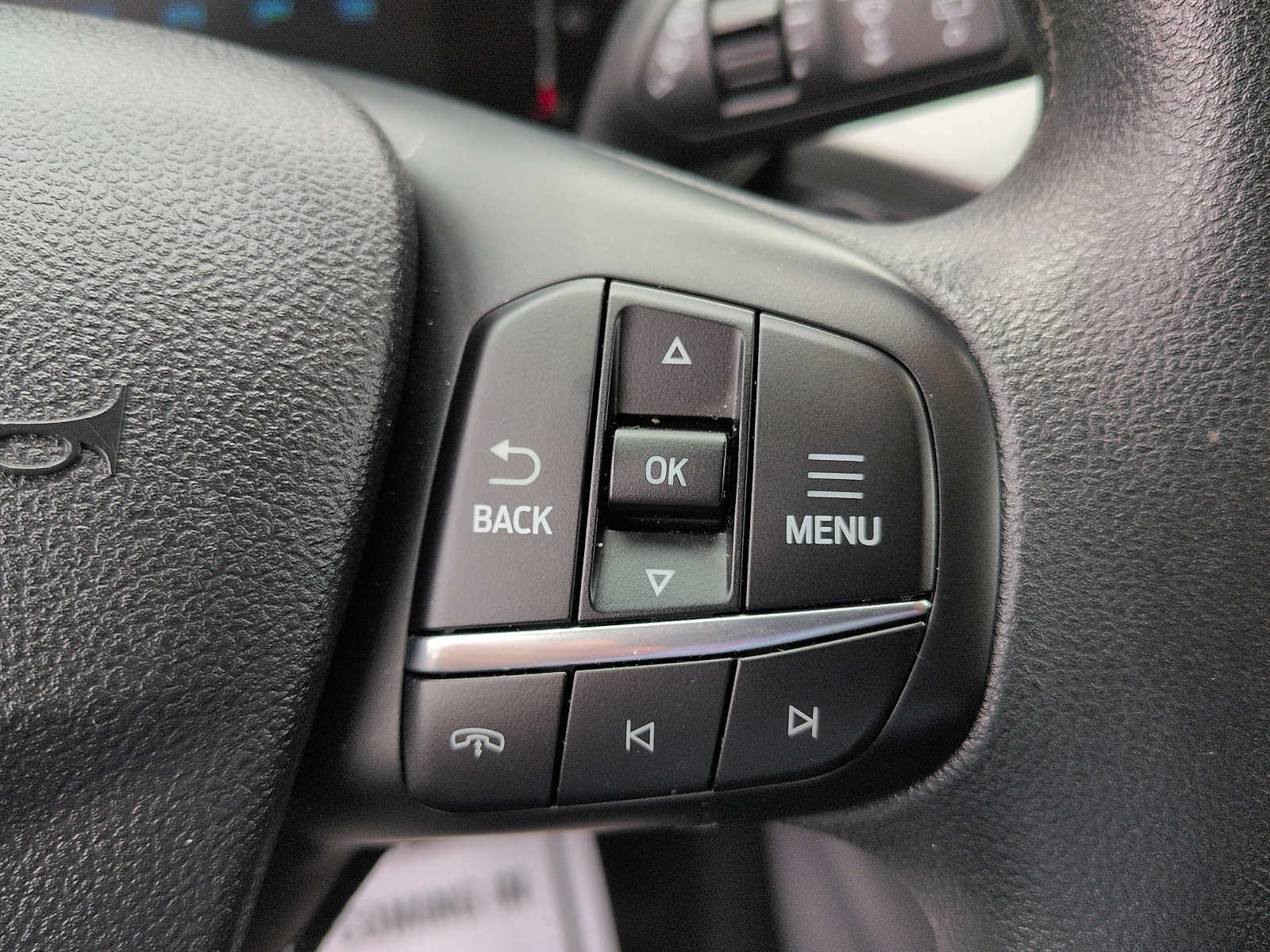 Certified 2025 Ford Escape Active AWD/4WD image 15