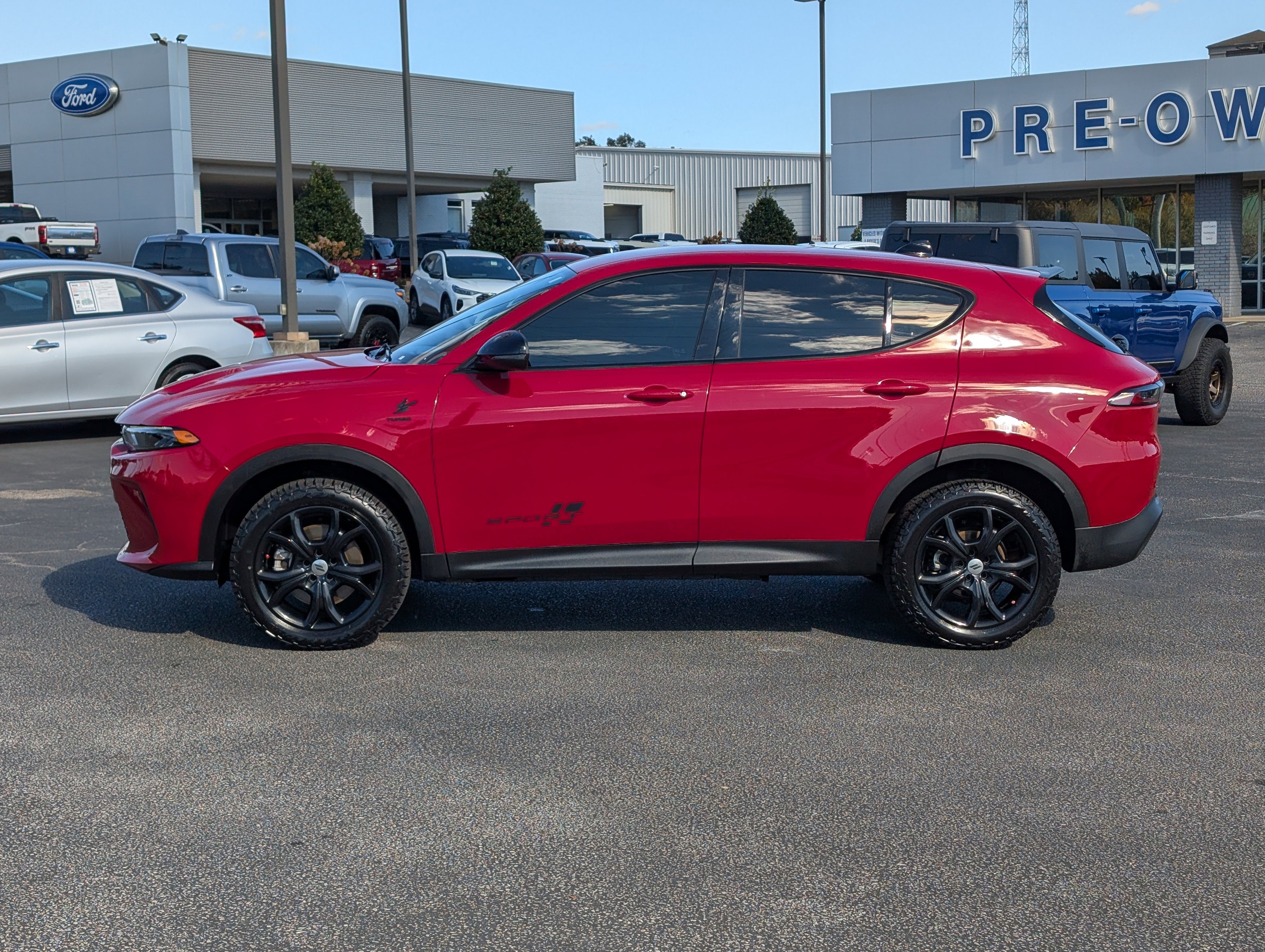 Used 2024 Dodge Hornet GT w/ GT Blacktop Package image 14