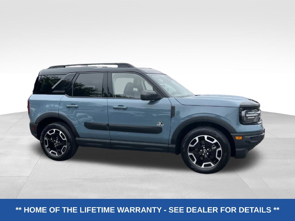 Certified 2021 Ford Bronco Sport Outer Banks AWD/4WD image 2
