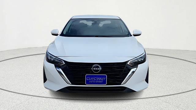 Used 2024 Nissan Sentra SV image 3