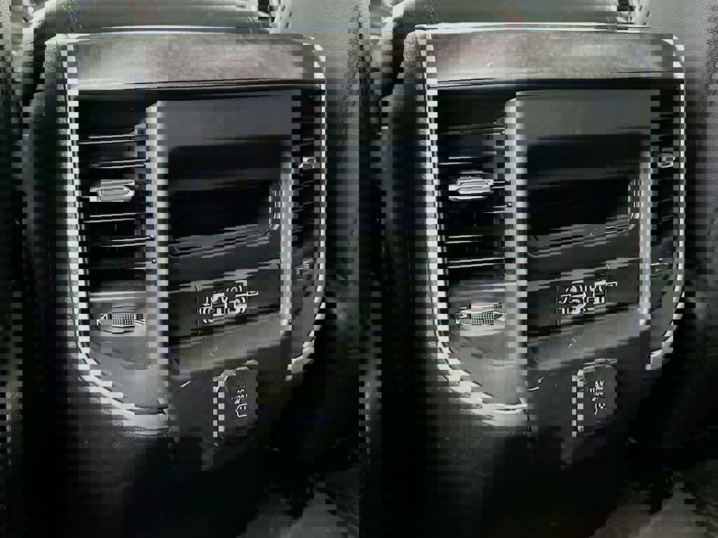 Used 2022 RAM 1500 Big Horn image 16