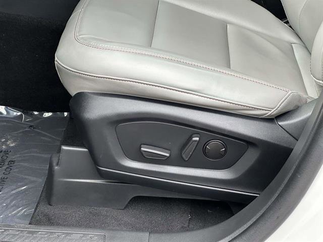 Certified 2025 Ford Explorer Active w/ Active Comfort Package image 15