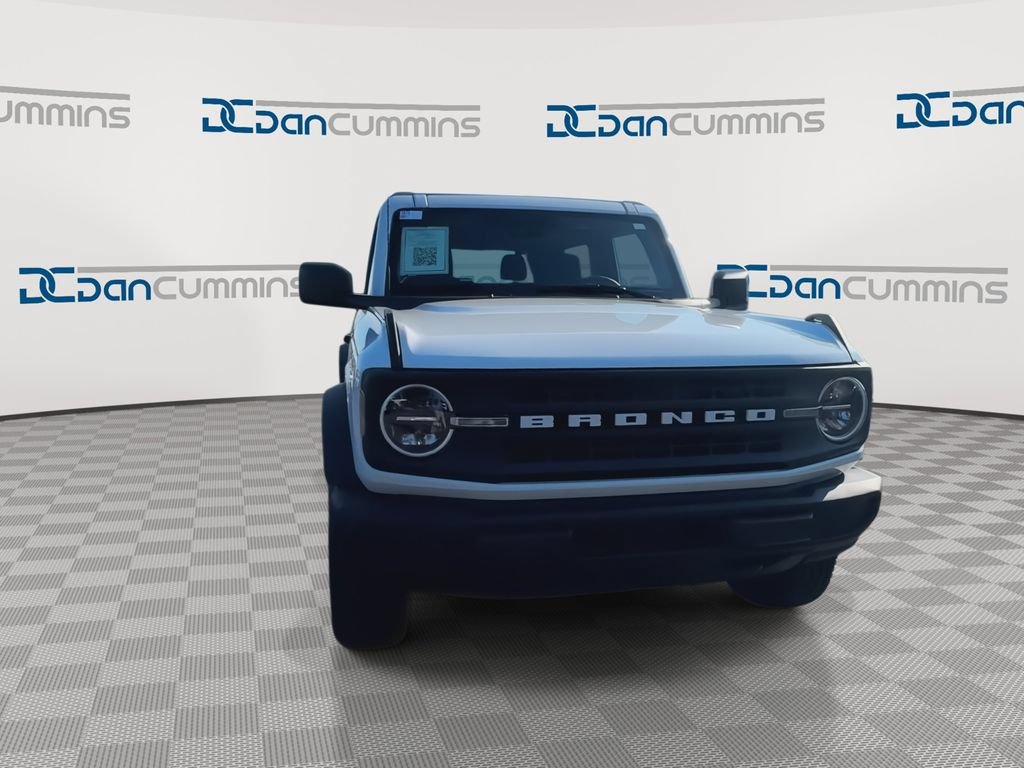 Certified 2025 Ford Bronco 2-Door AWD/4WD image 3