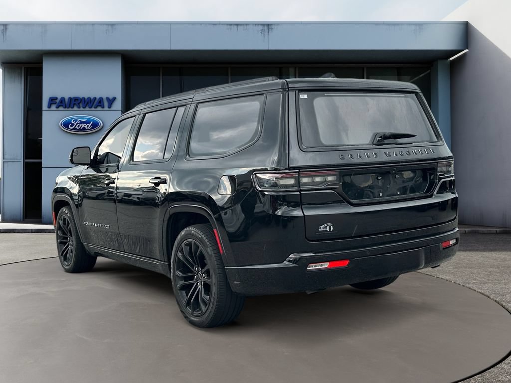 Used 2023 Jeep Grand Wagoneer Series II AWD/4WD image 4