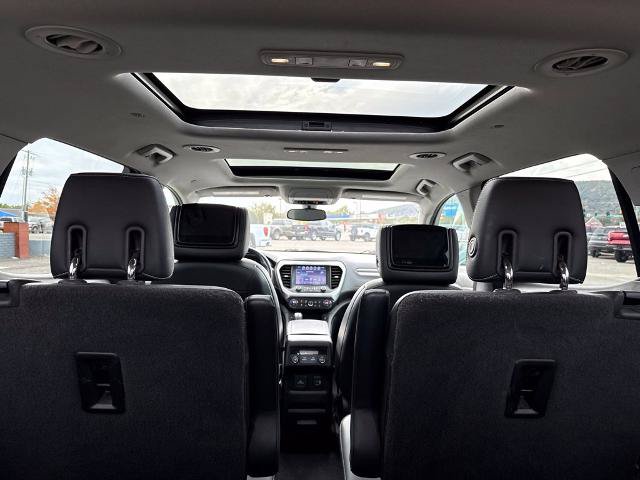 Used 2019 GMC Acadia SLT w/ Black Edition FWD image 21