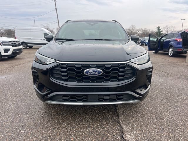 Certified 2024 Ford Escape ST-Line w/ Tech Pack #1 image 7