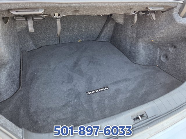 Used 2022 Nissan Maxima SR w/ Sport Mat Group FWD image 13