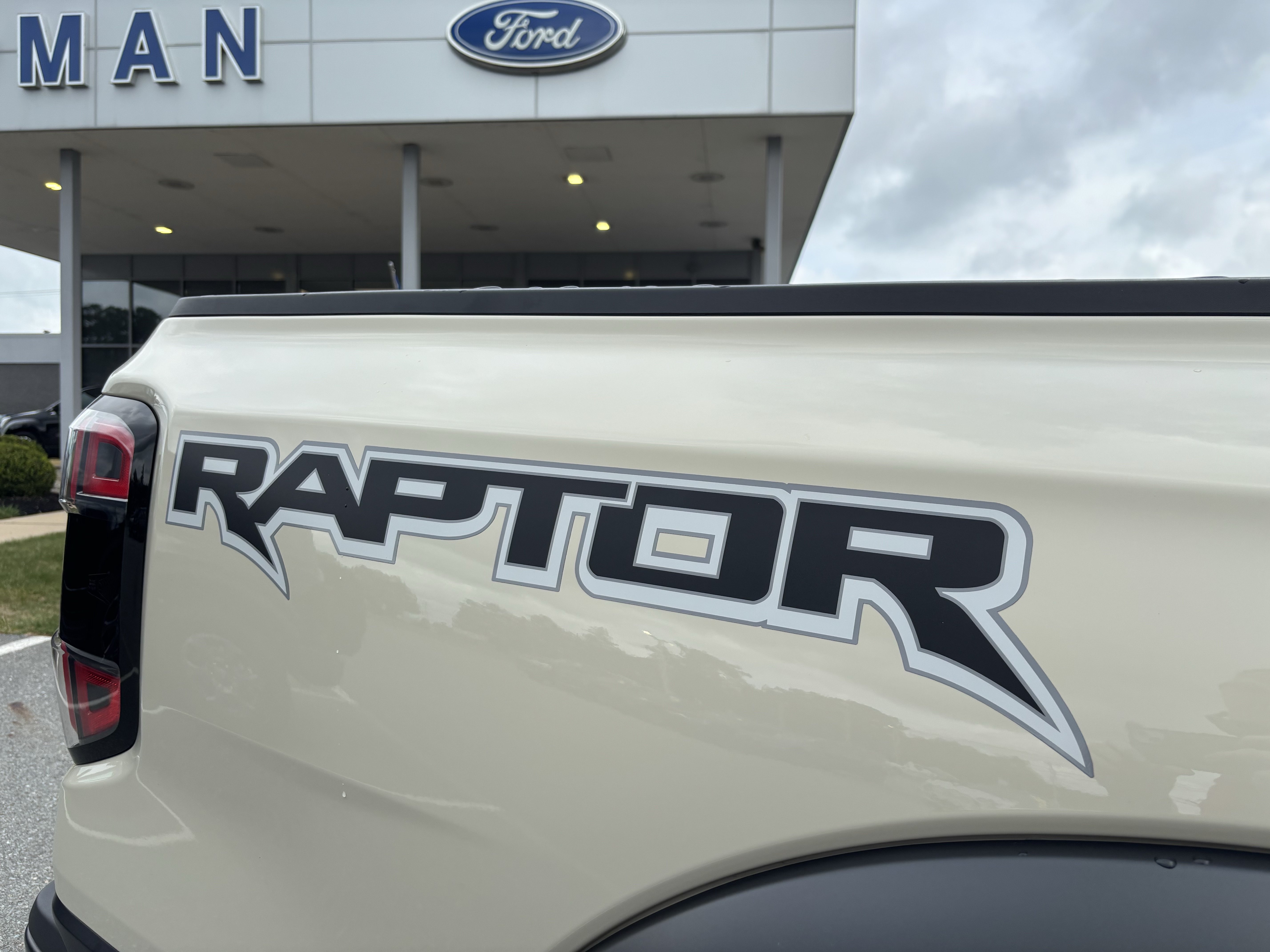 Certified 2025 Ford Ranger Raptor AWD/4WD image 33