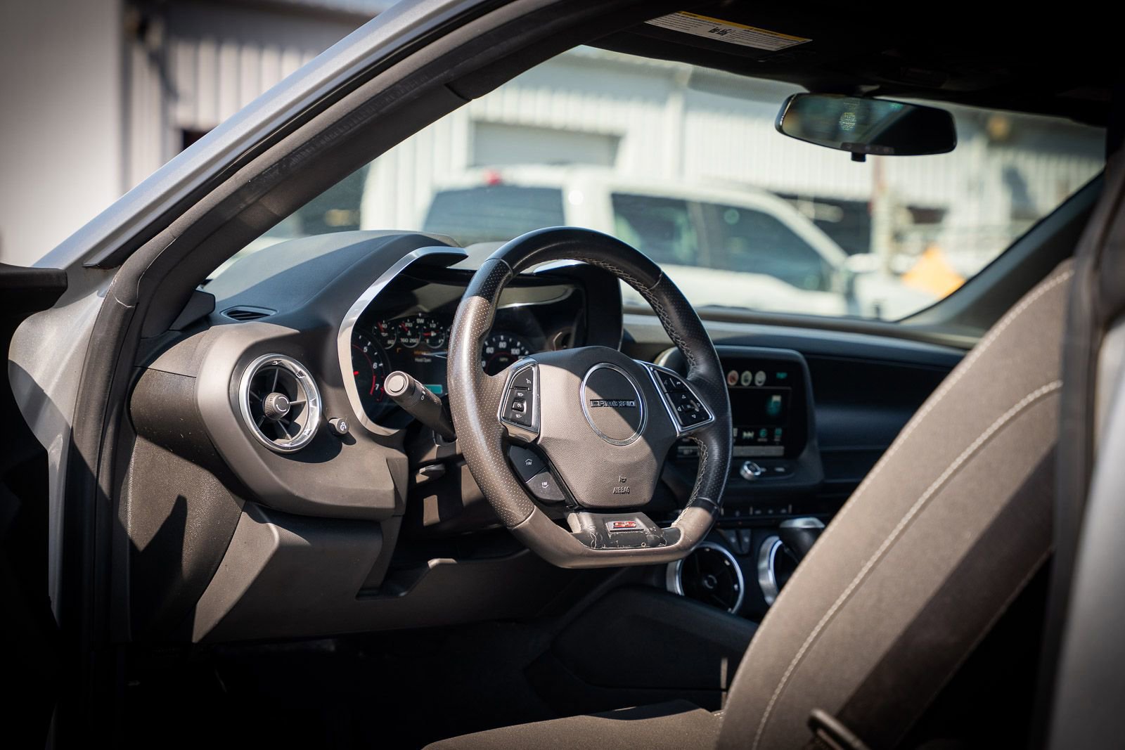 Used 2018 Chevrolet Camaro SS image 31