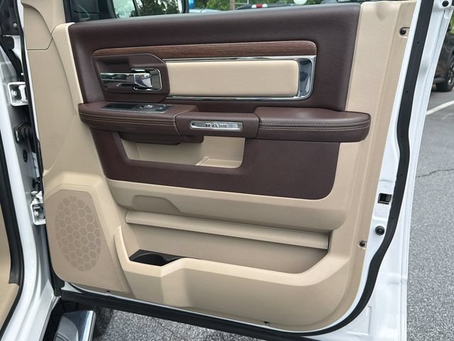 Used 2018 RAM 1500 Laramie w/ Convenience Group AWD/4WD image 16