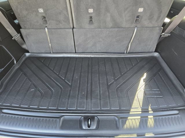 Used 2024 Jeep Wagoneer Series II w/ Advanced All Terrain Group AWD/4WD image 32