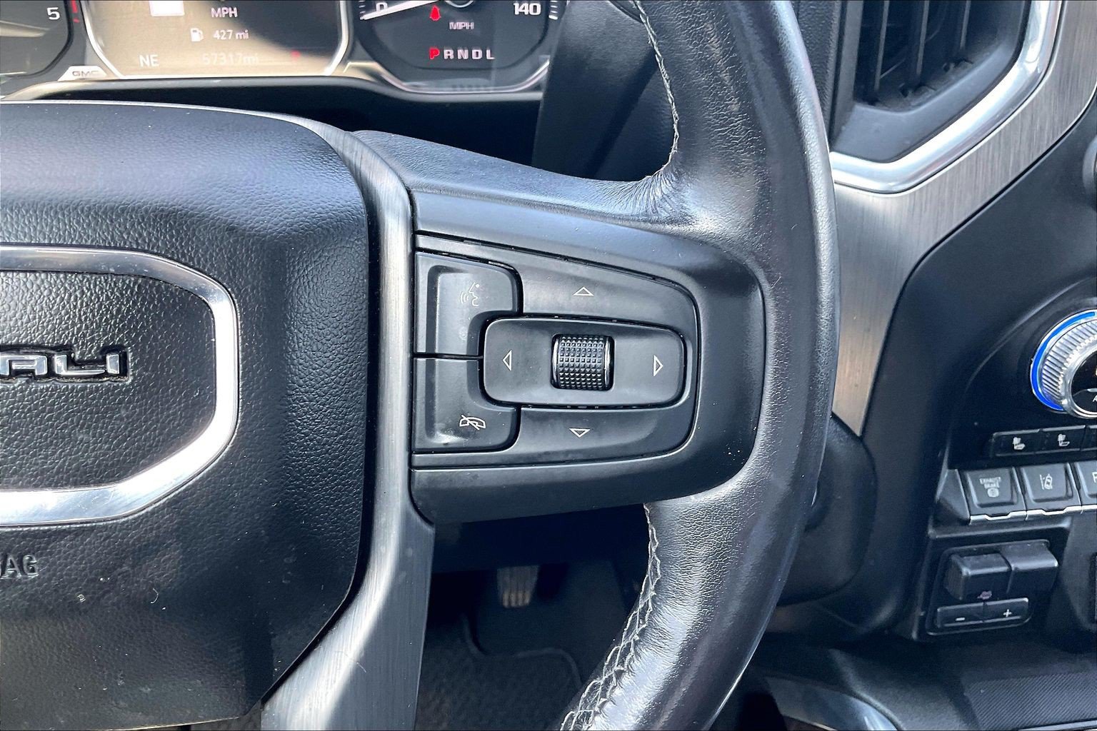 Used 2021 GMC Sierra 3500 Denali w/ Denali Ultimate Package AWD/4WD image 18