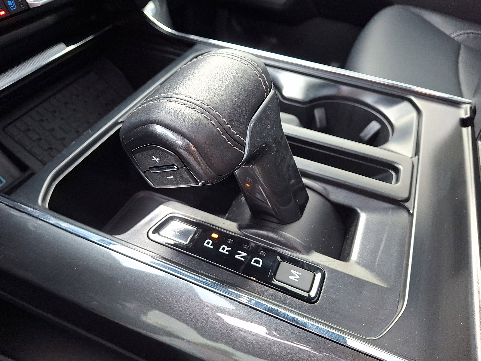 Certified 2023 Ford F150 Lariat w/ Equipment Group 502A High image 22