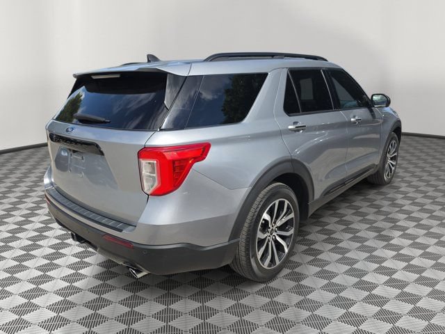 Certified 2023 Ford Explorer ST-Line w/ Class IV Trailer Tow Package RWD image 6