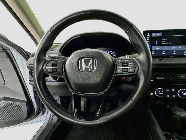 Used 2023 Honda Accord EX-L image 16