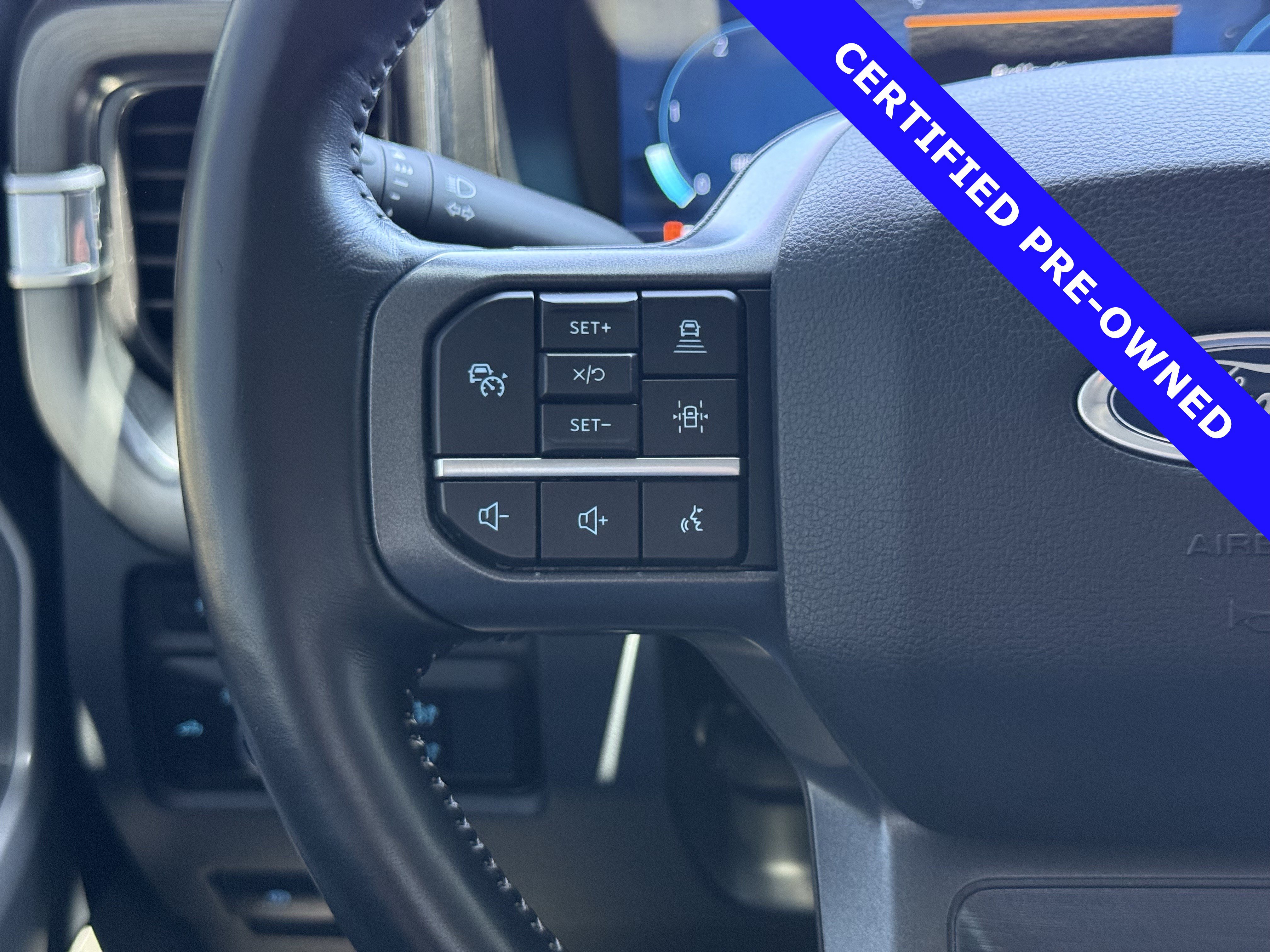Certified 2023 Ford F350 Lariat w/ Lariat Ultimate Package AWD/4WD image 29