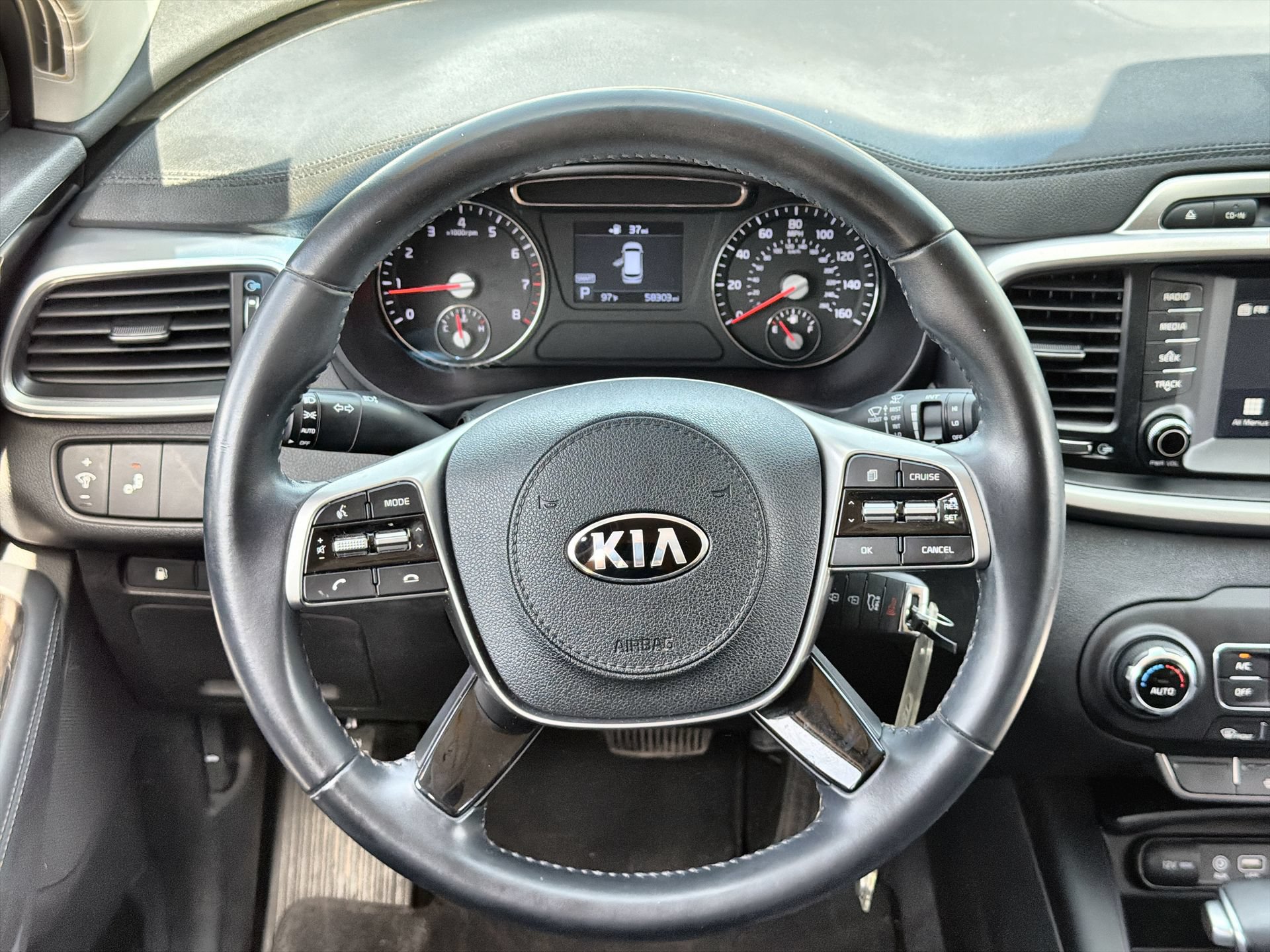 Used 2019 Kia Sorento FWD w/ LX Convenience Package image 14