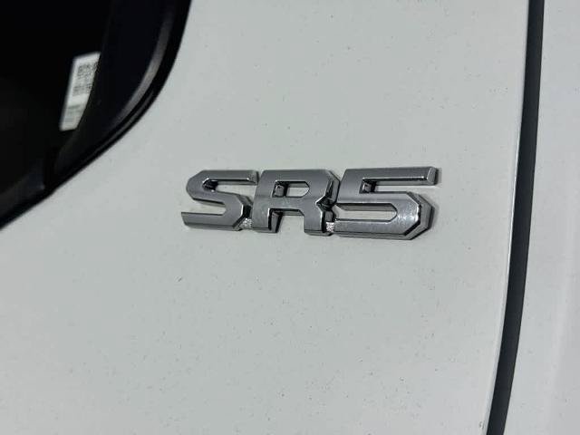 Used 2024 Toyota Tacoma SR5 AWD/4WD image 7