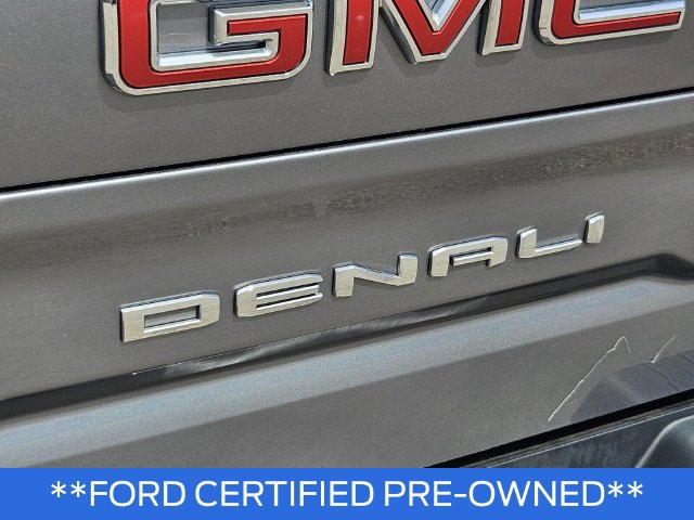 Used 2019 GMC Sierra 1500 Denali w/ Denali Ultimate Package AWD/4WD image 8