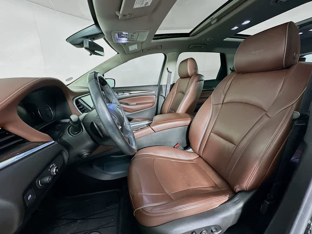 Used 2021 Buick Enclave Avenir w/ Avenir Technology Package FWD image 12