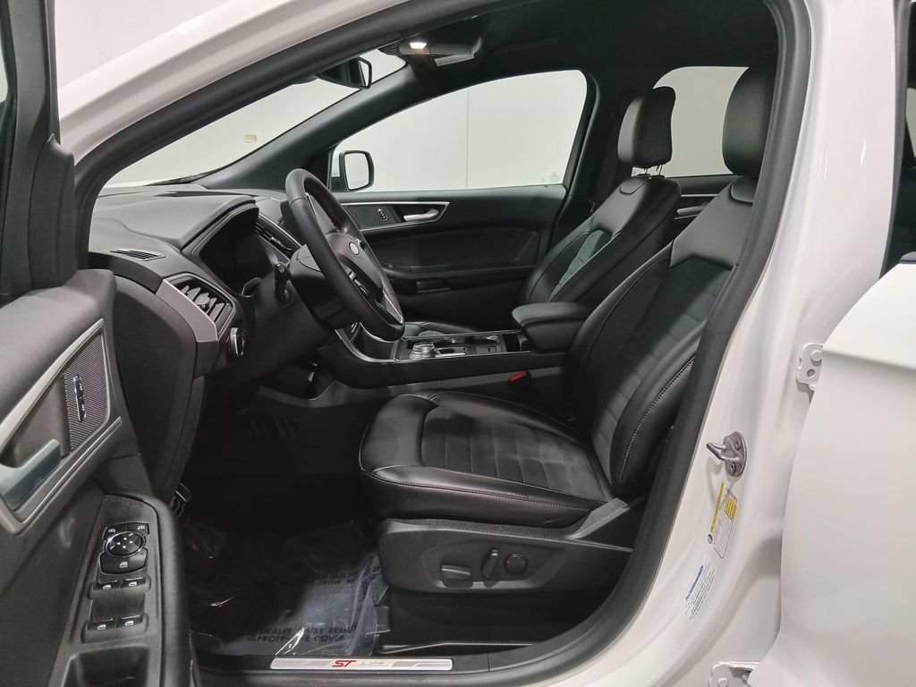 Certified 2023 Ford Edge SEL AWD/4WD image 17