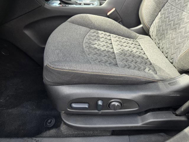 Used 2023 Chevrolet Equinox LT FWD image 20