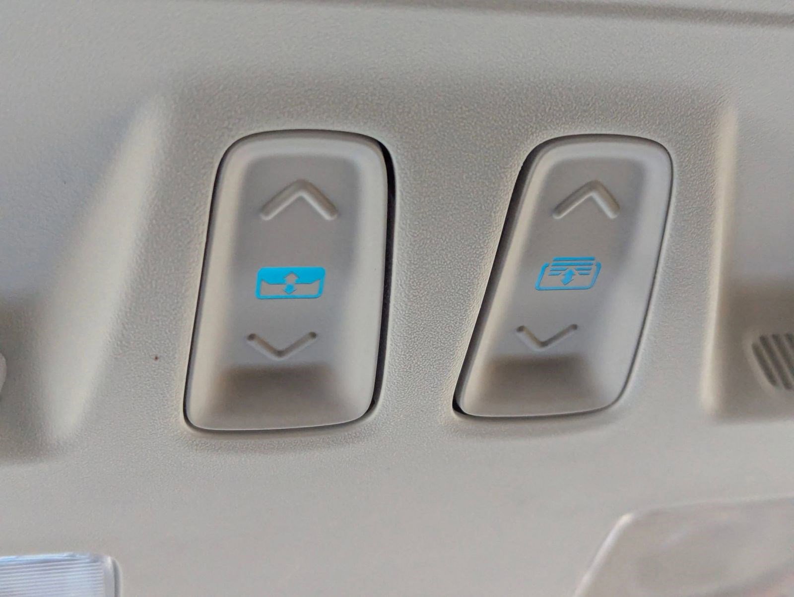 Certified 2021 Ford Escape Titanium w/ Titanium Elite Package image 27