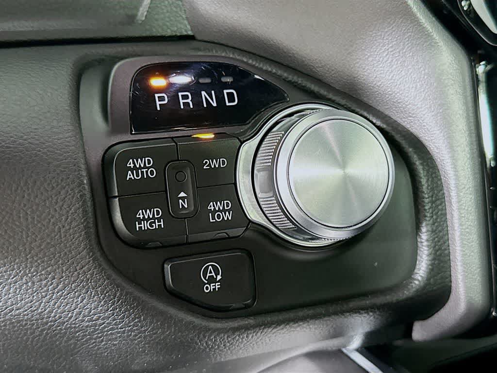 Used 2023 RAM 1500 Laramie AWD/4WD image 18