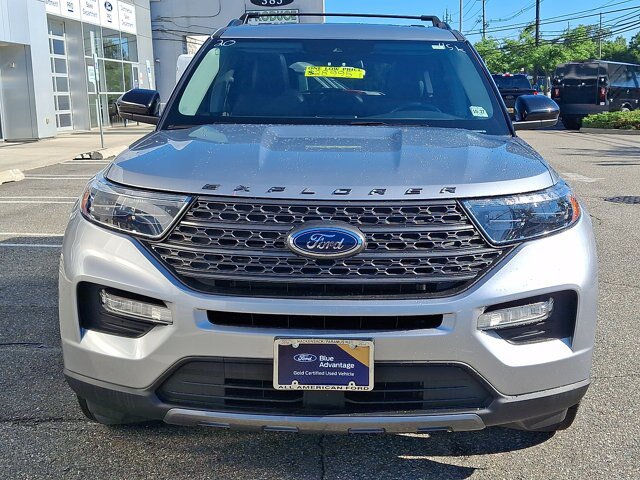 Certified 2022 Ford Explorer XLT w/ Equipment Group 202A AWD/4WD image 20