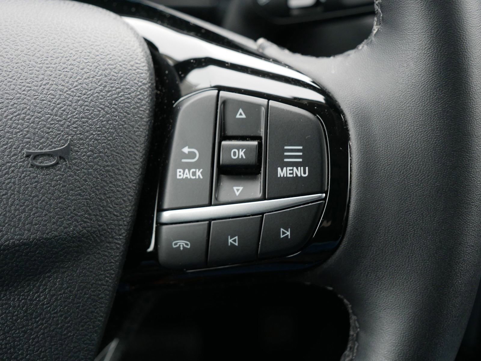 Certified 2023 Ford Escape Platinum image 33