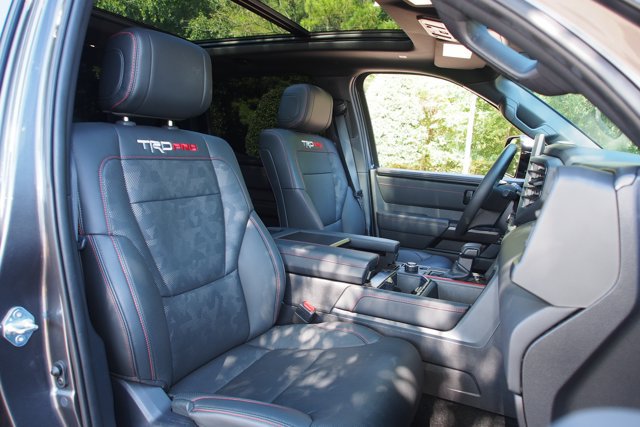 Used 2025 Toyota Tundra TRD Pro AWD/4WD image 12