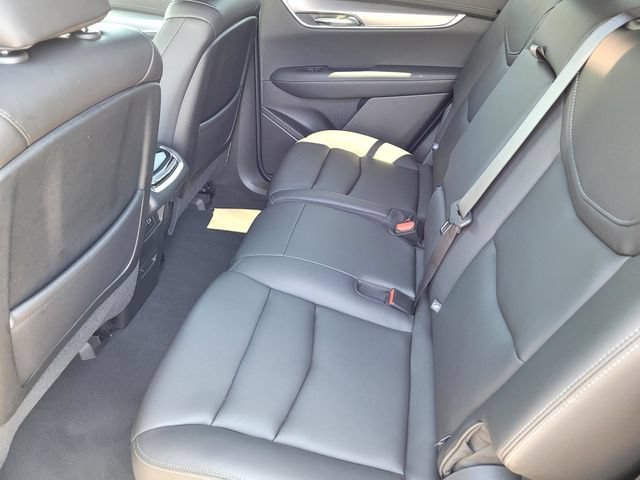 Used 2024 Cadillac XT6 Luxury AWD/4WD image 12