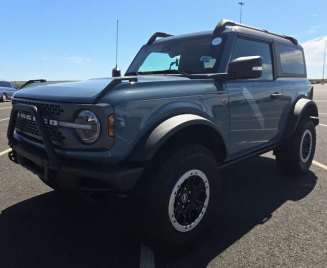 Certified 2021 Ford Bronco Badlands AWD/4WD image 3
